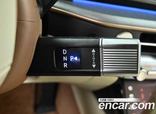 Hyundai Grandeur 2022 — ფოტო 6/19