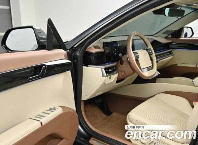 Hyundai Grandeur 2022 — ფოტო 8/19