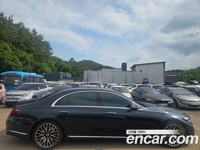 Mercedes-Benz S-Class 2021 — Фото 6/20