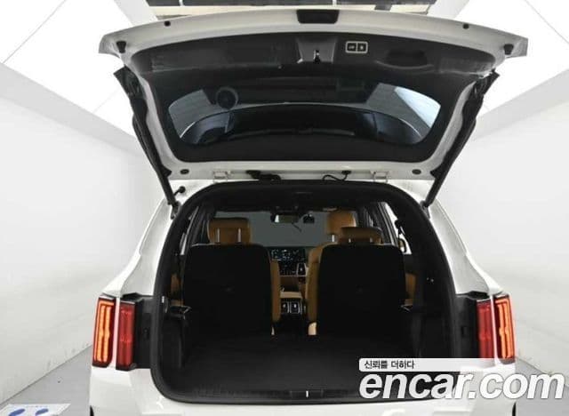 Kia Sorento 2022 — Şəkil 18/19