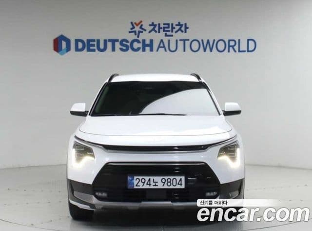 Kia Niro 2022 — ფოტო 19/19