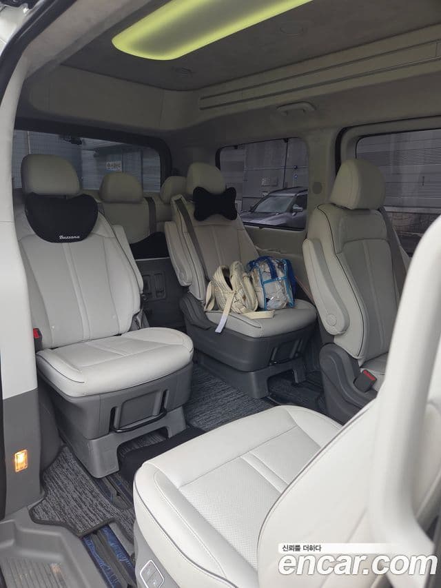 Hyundai Staria 2025 — Şəkil 3/11