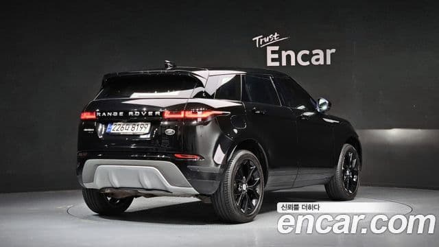 Land Rover Range Rover Evoque 2020 — ფოტო 2/20