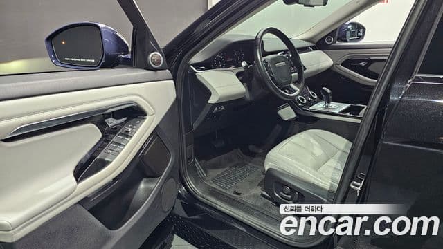 Land Rover Range Rover Evoque 2020 — ფოტო 10/20