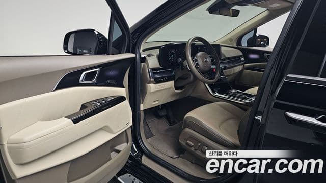 Kia Carnival 2020 — Фото 10/20