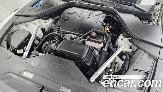 Genesis Electrified G80 2024 — фото 6 из 20