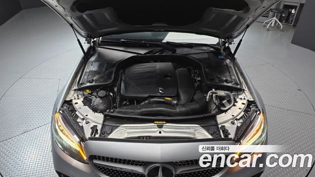 Mercedes-Benz C-Class 2019 — Şəkil 6/20