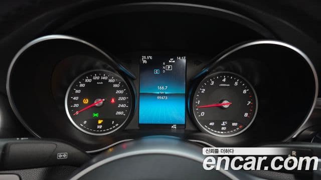 Mercedes-Benz C-Class 2019 — Şəkil 8/20