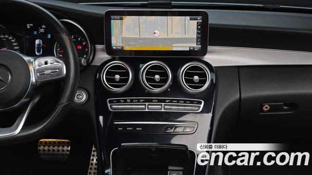 Mercedes-Benz C-Class 2019 — Şəkil 12/20