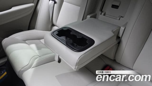 Volvo XC60 2025 — Photo 6/38