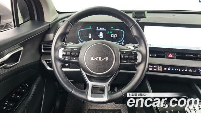 Kia Sportage 2023 — Şəkil 13/20