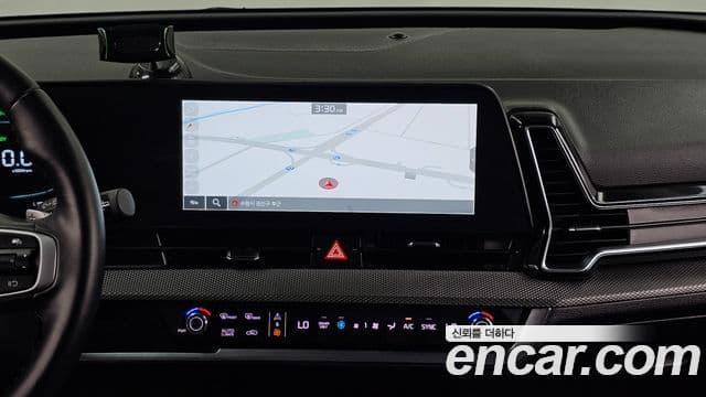 Kia Sportage 2023 — Şəkil 14/20