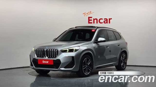 BMW iX1 2023 — ფოტო 5/37