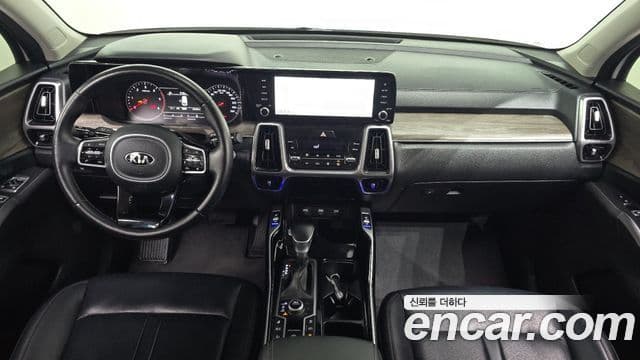 Kia Sorento 2021 — Фото 7/20