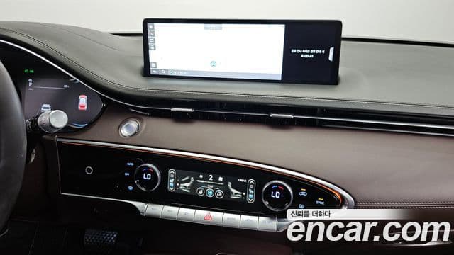 Genesis GV70 2024 — Şəkil 13/20