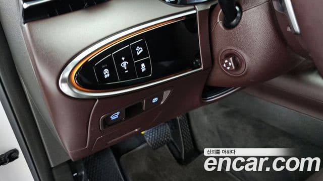 Genesis GV70 2024 — Şəkil 19/20