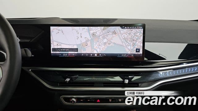 BMW X6 2025 — Photo 24/37