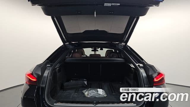 BMW X6 2025 — Photo 3/37