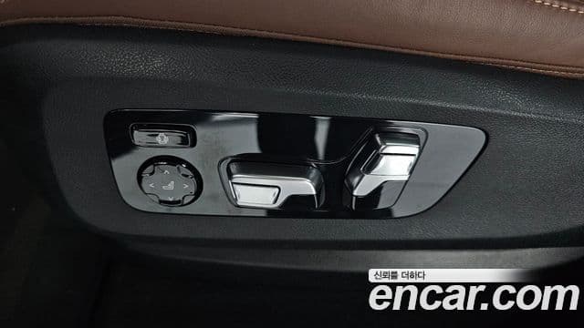 BMW X6 2025 — Photo 5/37