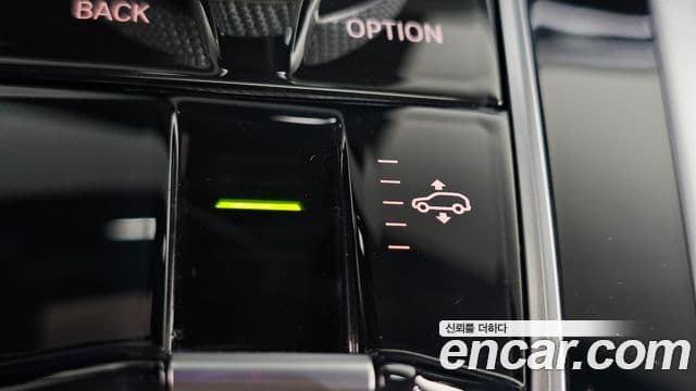 BMW X6 2025 — Photo 9/37
