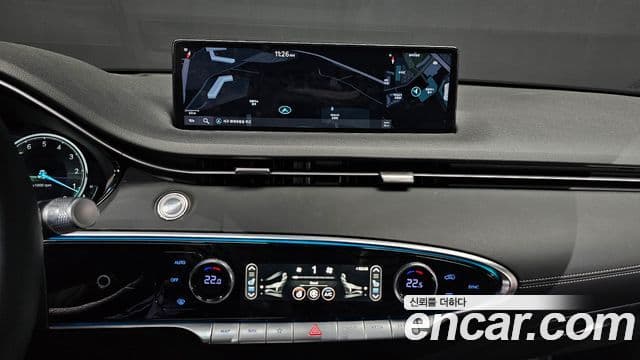 Genesis GV70 2022 — Şəkil 12/20