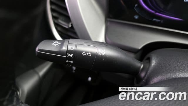 Kia Seltos 2025 — Şəkil 19/20