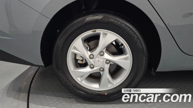 Hyundai Avante 2022 — ფოტო 4/20