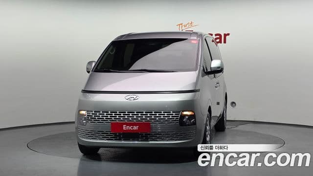 Hyundai Staria 2021 — Фото 3/20