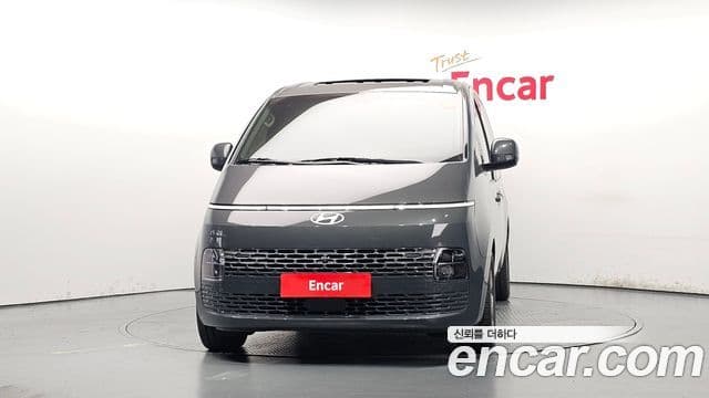 Hyundai Staria 2025 — Şəkil 3/20