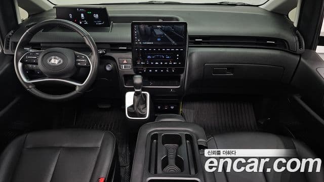Hyundai Staria 2025 — Şəkil 7/20