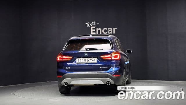 BMW X1 2019 — ფოტო 10/20