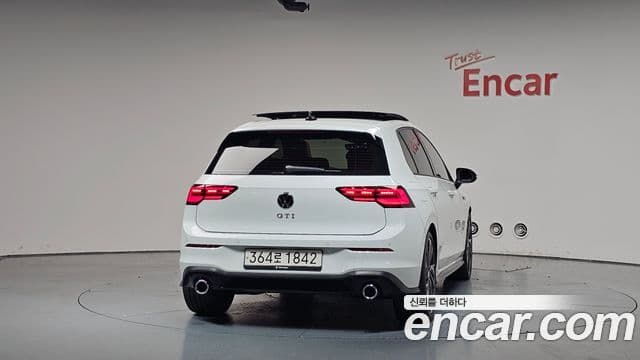 Volkswagen Golf 2024 — Şəkil 4/20