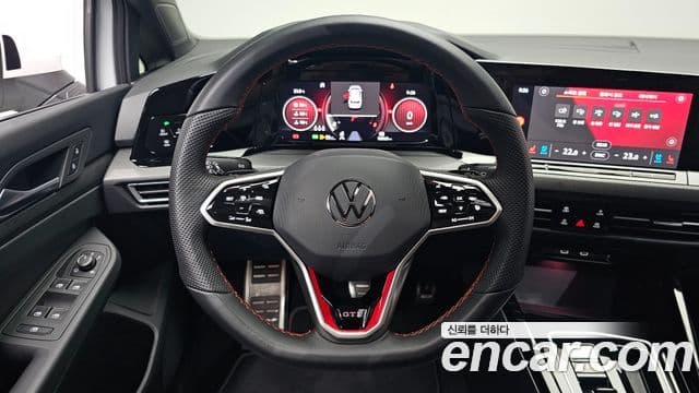 Volkswagen Golf 2024 — Şəkil 12/20