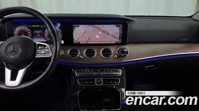 Mercedes-Benz E-Class 2019 — Şəkil 14/20