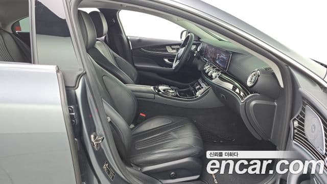 Mercedes-Benz CLS-Class 2019 — Şəkil 16/38