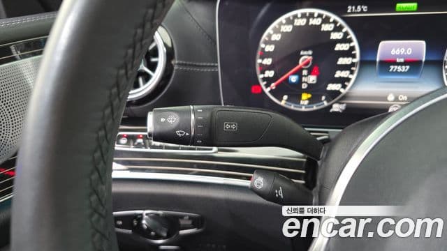 Mercedes-Benz CLS-Class 2019 — Şəkil 25/38