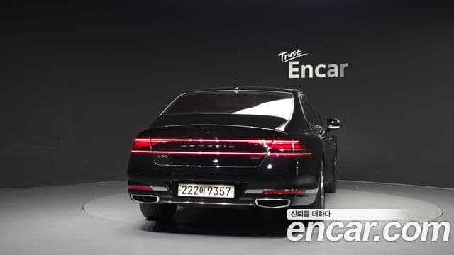 Genesis G90 2023 — Photo 8/20