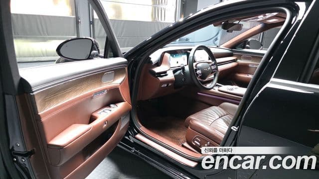 Genesis G90 2023 — Photo 5/20
