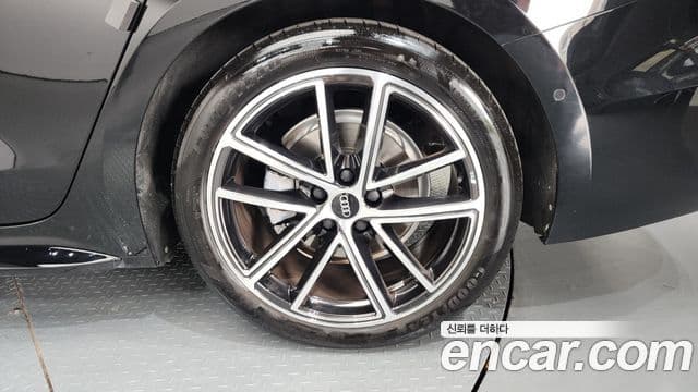 Audi A5 2025 — Photo 21/38