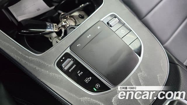 Mercedes-Benz E-Class 2021 — Şəkil 16/20