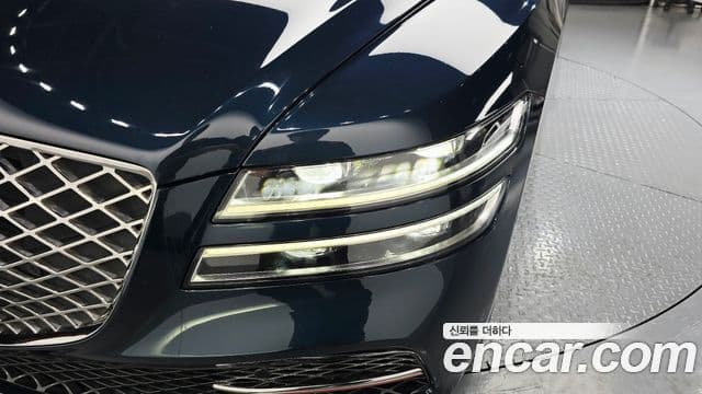 Genesis G80 2021 — Photo 8/31
