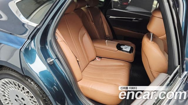 Genesis G80 2021 — Photo 25/31