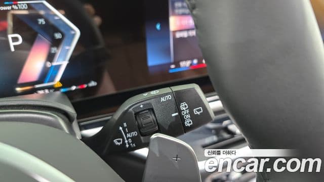BMW X5 2025 — Photo 30/35