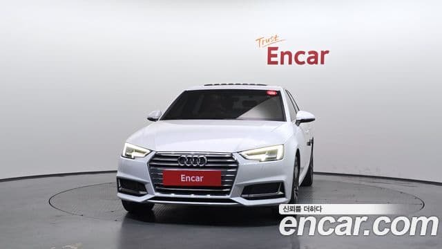 Audi A4 2019 — ფოტო 3/20