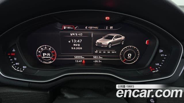 Audi A4 2019 — ფოტო 8/20