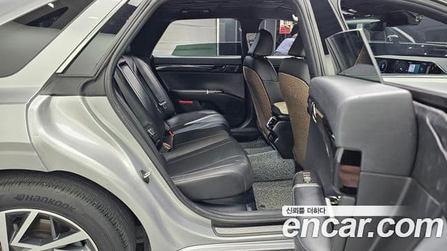 Hyundai Grandeur 2023 — Фото 12/20