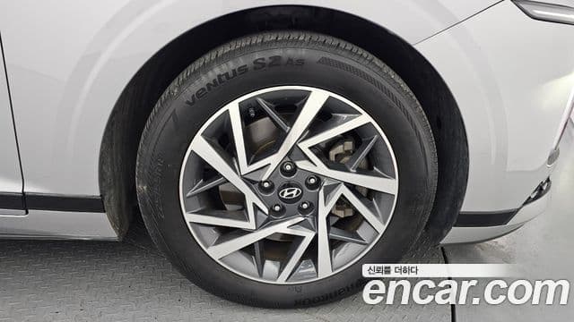 Hyundai Grandeur Hybrid 2023 — ფოტო 30/30