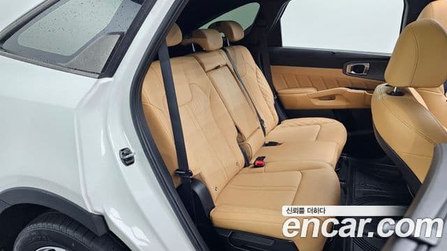 Kia Sorento 2022 — ფოტო 11/20