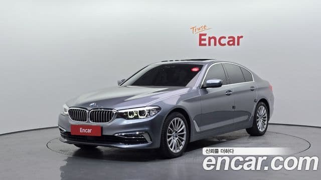 BMW 5 Series 2019 — Фото 1/20