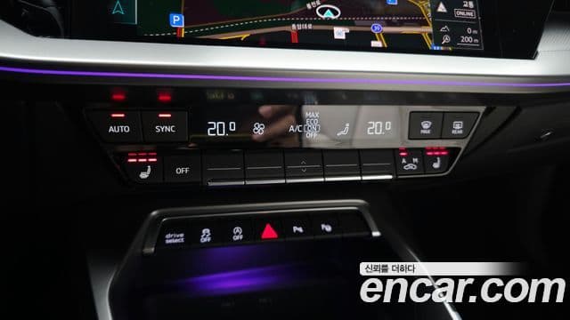 Audi A3 2023 — ფოტო 18/20